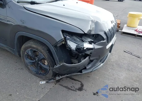 2021 Jeep Cherokee Altitude 4X4 from USA, damaged, VIN 1C4PJMLB9MD140076